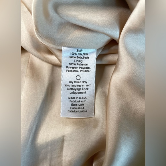 Delfi Collective Silk Shimmer Floral Drop Waist Midi Dress Yellow Medium - Picture 11 of 11